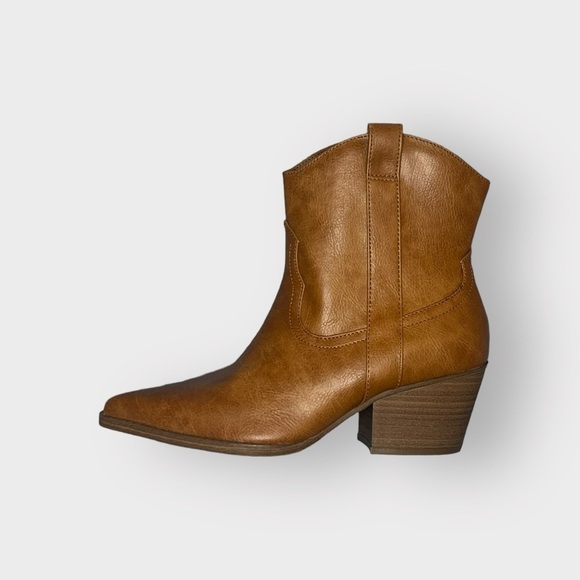 Universal Thread Women’s Boots - size 7.5 - NEW NEVER WORN - Picture 5 of 10